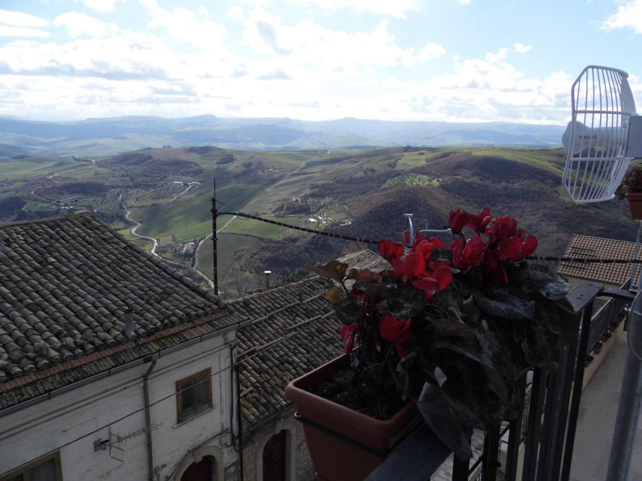 לינה וארוחת בוקר Sant'Agata di Puglia L'Antico Monastero מראה חיצוני תמונה